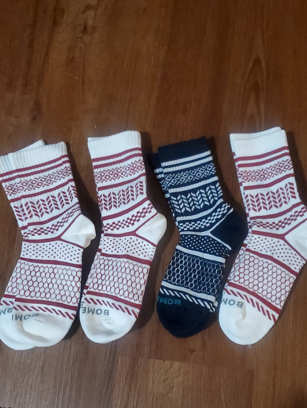 Bombas Fair Isle Holiday Patterned Half Calf Socks - White & Navy & Red -4 Pairs